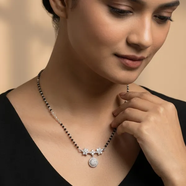 Silver_Mangalsutra_For_Women