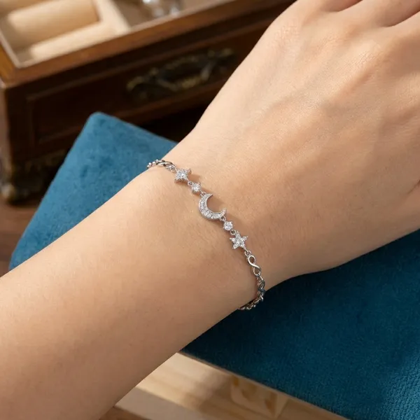 Silver_Bracelet_For_Women