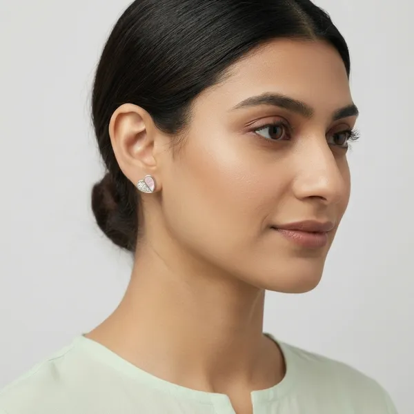 Silver_Stud_Earrings_For_Women