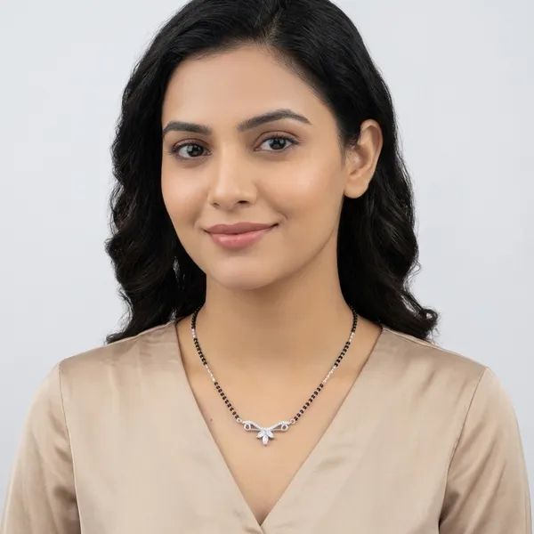 Golden_And_Black_Mangalsutra_For_Women