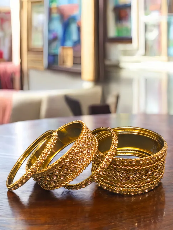 6_Pc._Gold_Plated_Jewellery_Metal_Bangle_Set_For_Women_|_Perfect_Jewellery_Gift_for_Girls_&_Women