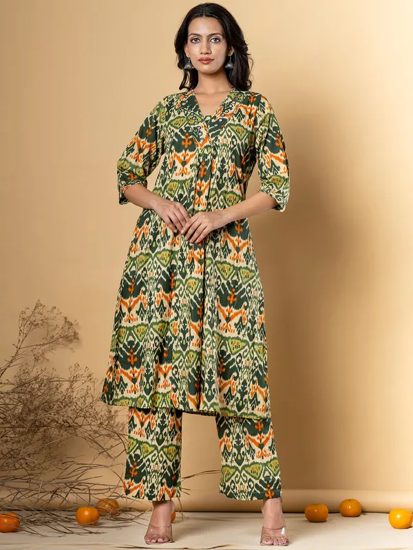 Women's_Printed_Co-ord_Set_with_Kurta_and_Palazzo