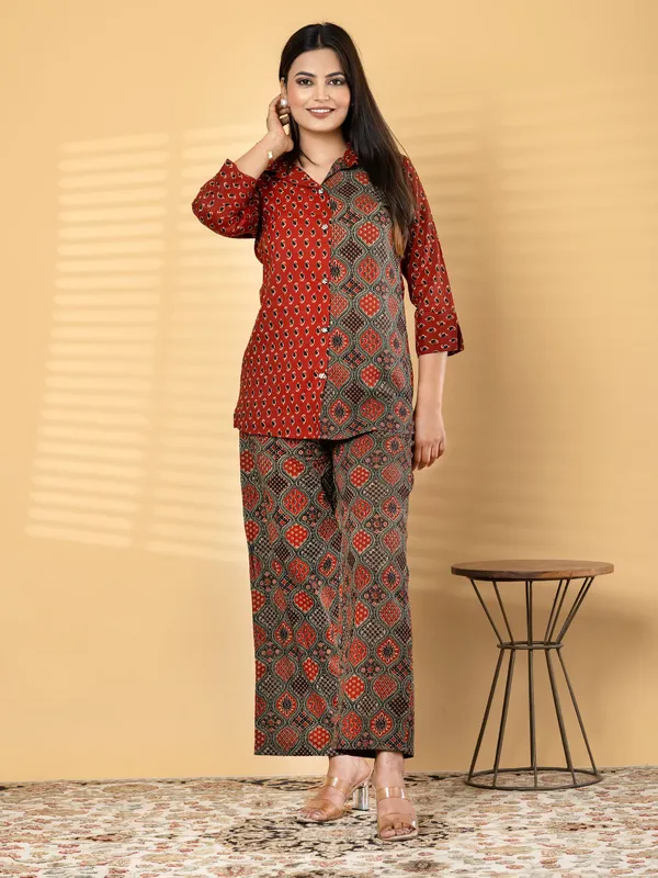 Women's_Red_and_Grey_Printed_Co-ord_Set
