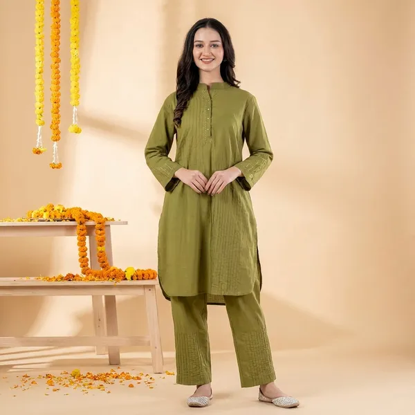 Women's_Olive_Green_Cotton_Kurta_Pajama_Set_with_Embroidered_Details