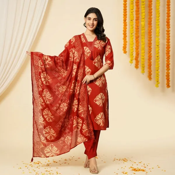 Red_Cotton_Printed_Kurta_Set_with_Dupatta_-_Traditional_Indian_Ethnic_Wear