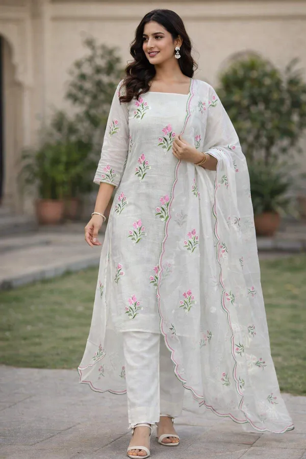 Kotadoria_White_Pure_Cotton_Embroidery_Unstitched_Dress_Material_For_Women