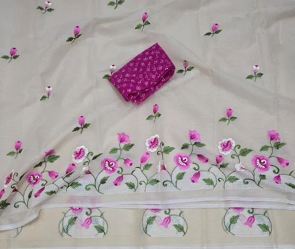 Kotadoria_Cream_Kota_Doria_Pure_Cotton_Chikankari_Saree_For_Women