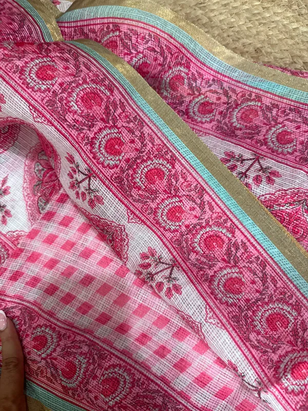 Pink_And_White_Soft_Linen_Floral_Print_Saree_With_a_blouse_piece__For_Women
