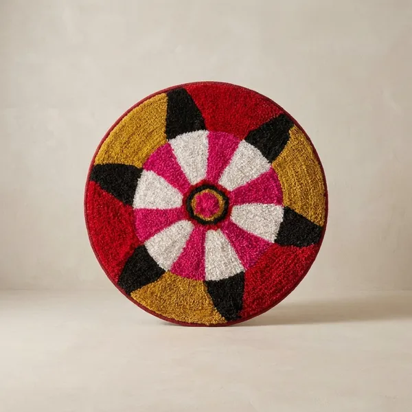 Handcrafted_Circular_Tufted_Rug_With_Multicolor_Geometric_Pattern