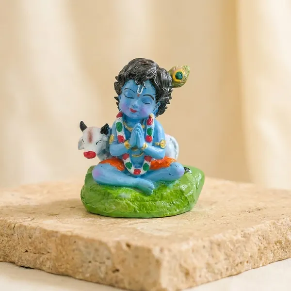 Bal_Krishna_With_Cow_Idol_For_Car_Dashboard