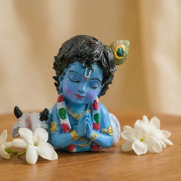 Bal_Krishna_With_Cow_Idol_For_Car_Dashboard