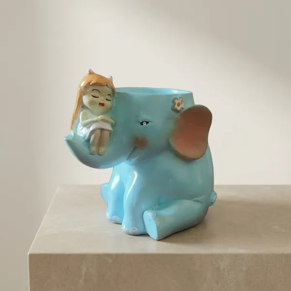 Resin_Elephant_Flower_Pot_For_Home_And_Office