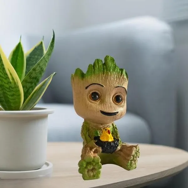 Baby_Groot_Tree_Trunk_Resin_Planter_With_Cute_Yellow_Duck_For_Home_Decor