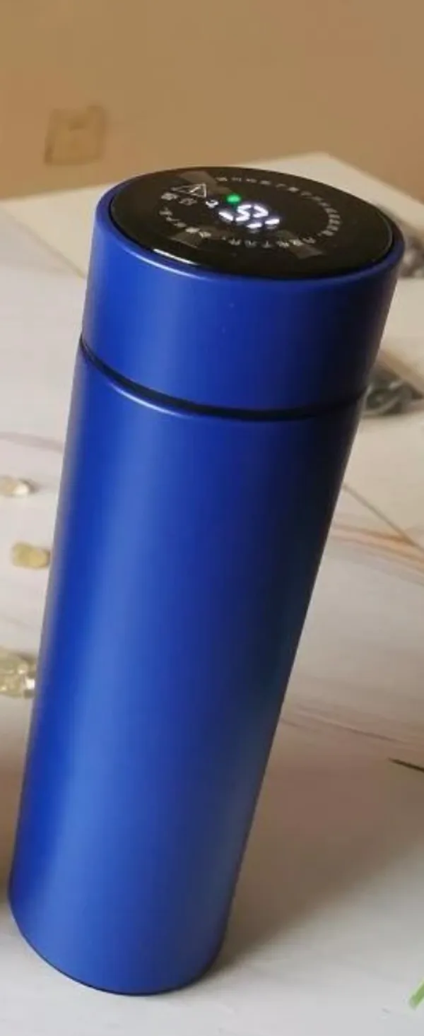 Smart_Temperature_Display_Water_Bottle_-_500Ml_Stainless_Steel_Insulated_Flask_With_Led_Temperature_Indicator