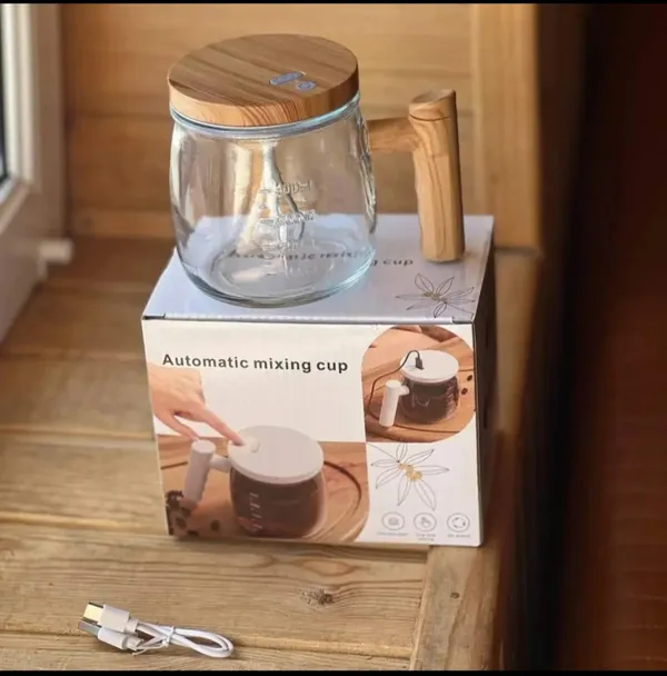 Automatic_Self-Stirring_Mixing_Cup_With_Wooden_Lid
