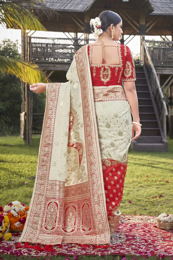 MANOHARI_Most_Trendy_Banarasi_Silk_Woven_Pattern_Jacquard_Saree_for_Women_With_Blouse_Piece