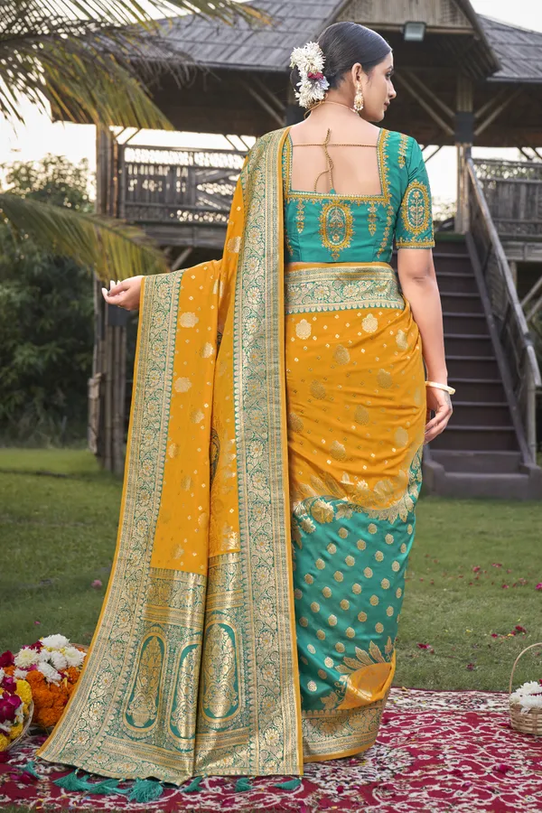 MANOHARI_Most_Trendy_Banarasi_Silk_Woven_Pattern_Jacquard_Saree_for_Women_With_Blouse_Piece