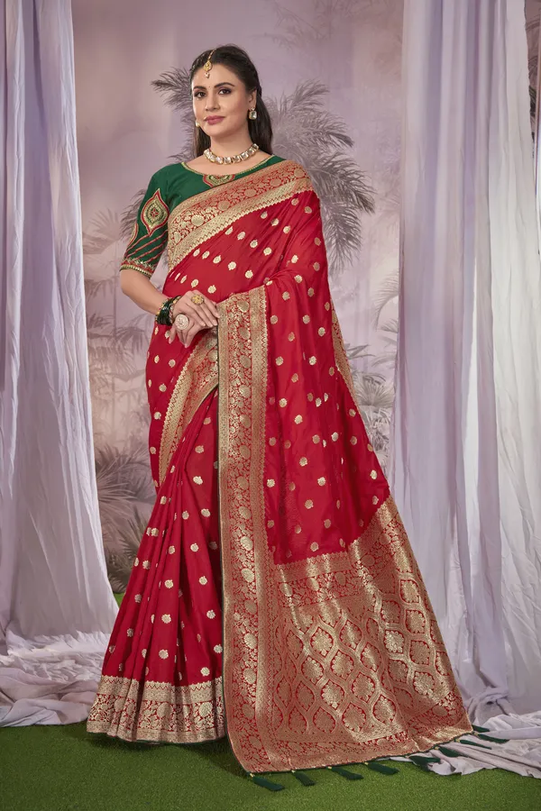 MANOHARI_Banarasi_Silk_Woven_Saree_With_Heavy_Embroidery_Blouse_Piece
