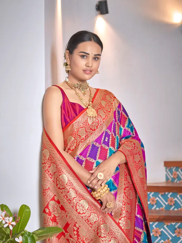 Manohari_Womens_Most_Trendy_Banarasi_Woven_Pink_Wine_With_Multicolor_Saree_With_Heavy_Jacquard_Work_Saree_With_Blouse_Piece