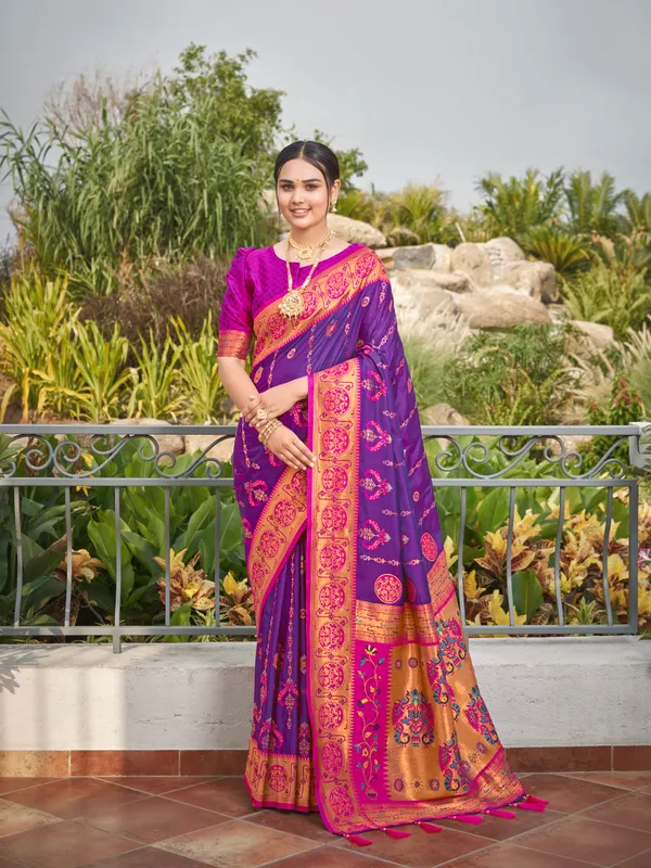 Manohari_Womens_Most_Trendy_Banarasi_Woven_Purple_With_Pink_Saree_With_Heavy_Jacquard_Work_Saree_With_Blouse_Piece