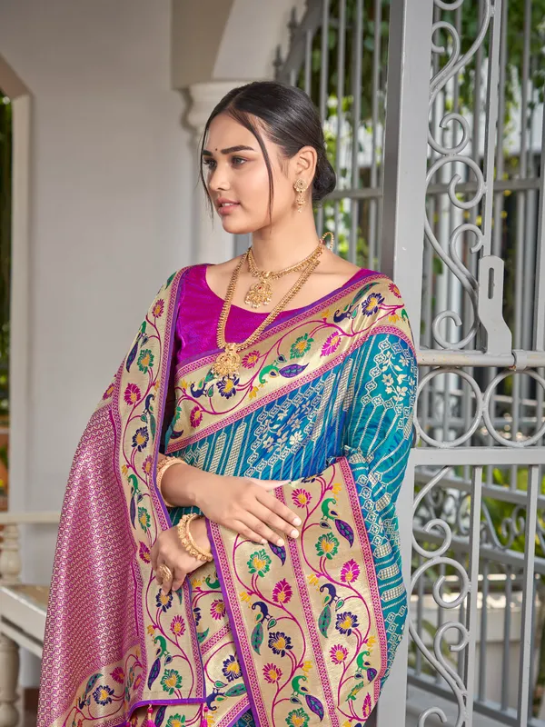 Manohari_Womens_Most_Trendy_Banarasi_Woven_Blue_With_Purple_Saree_With_Heavy_Jacquard_Work_Saree_With_Blouse_Piece