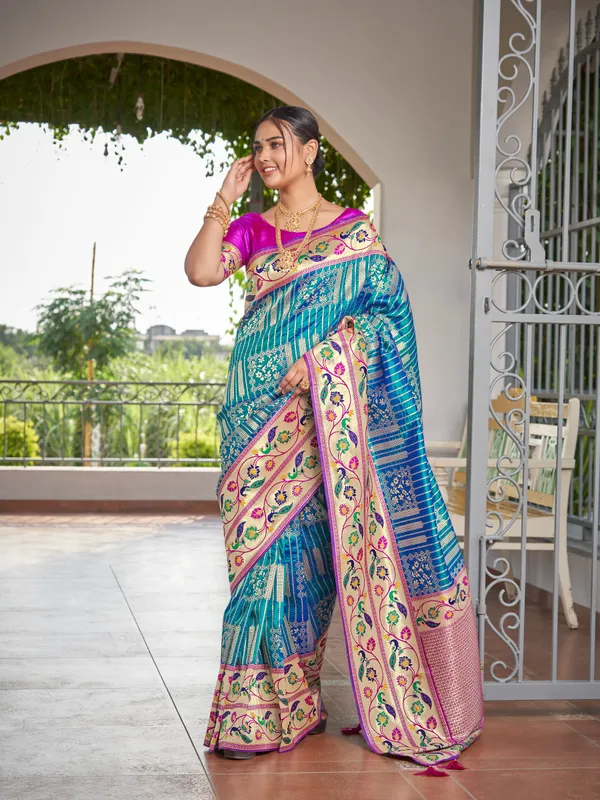 Manohari_Womens_Most_Trendy_Banarasi_Woven_Blue_With_Purple_Saree_With_Heavy_Jacquard_Work_Saree_With_Blouse_Piece