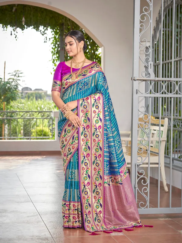 Manohari_Womens_Most_Trendy_Banarasi_Woven_Blue_With_Purple_Saree_With_Heavy_Jacquard_Work_Saree_With_Blouse_Piece