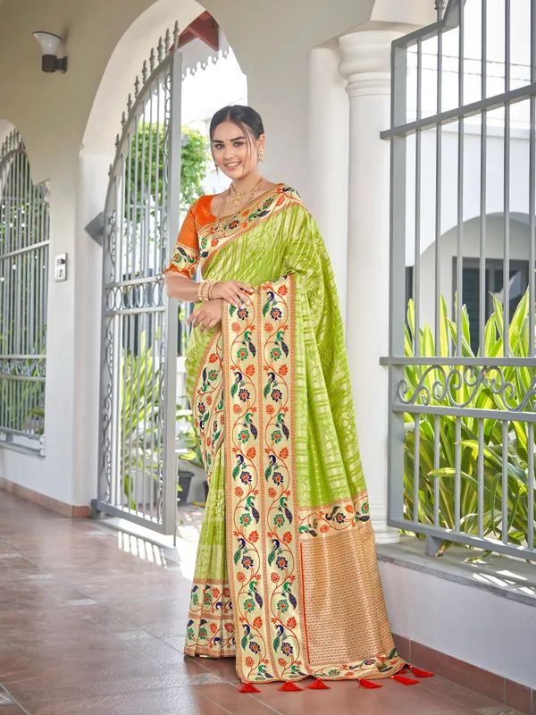 Manohari_Womens_Most_Trendy_Banarasi_Woven_Green_With_Orange_Saree_With_Heavy_Jacquard_Work_Saree_With_Blouse_Piece
