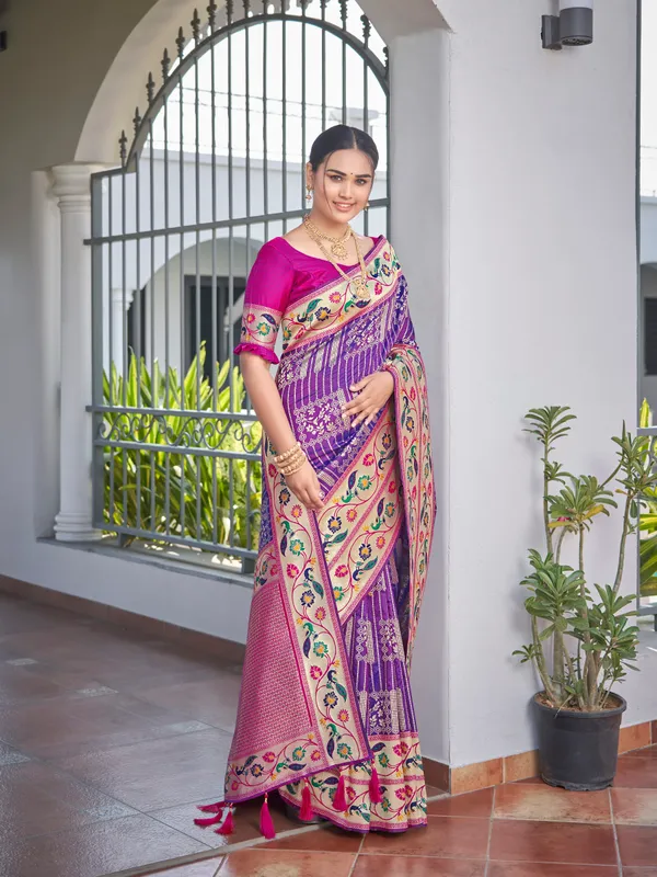 Manohari_Womens_Most_Trendy_Banarasi_Woven_Purple_With_Pink_Saree_With_Heavy_Jacquard_Work_Saree_With_Blouse_Piece