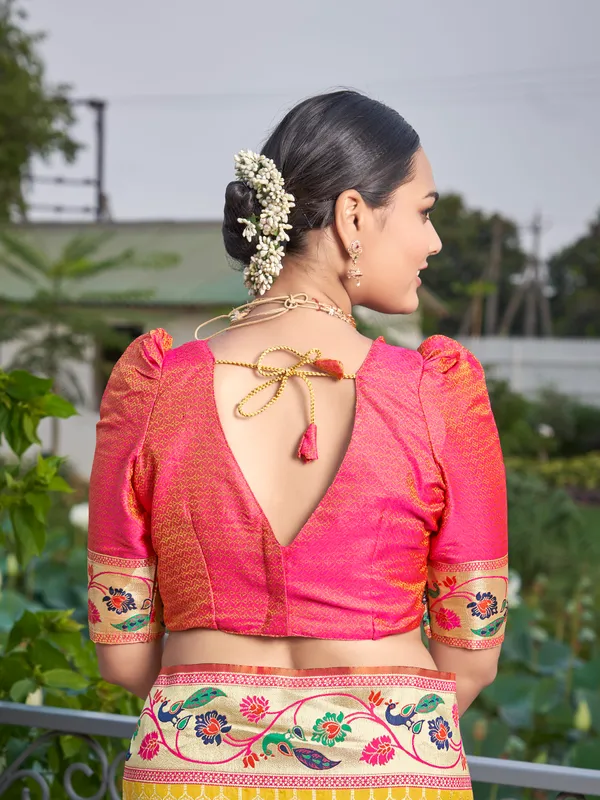 Manohari_Womens_Most_Trendy_Banarasi_Woven_Yellow_With_Pink_Saree_With_Heavy_Jacquard_Work_Saree_With_Blouse_Piece