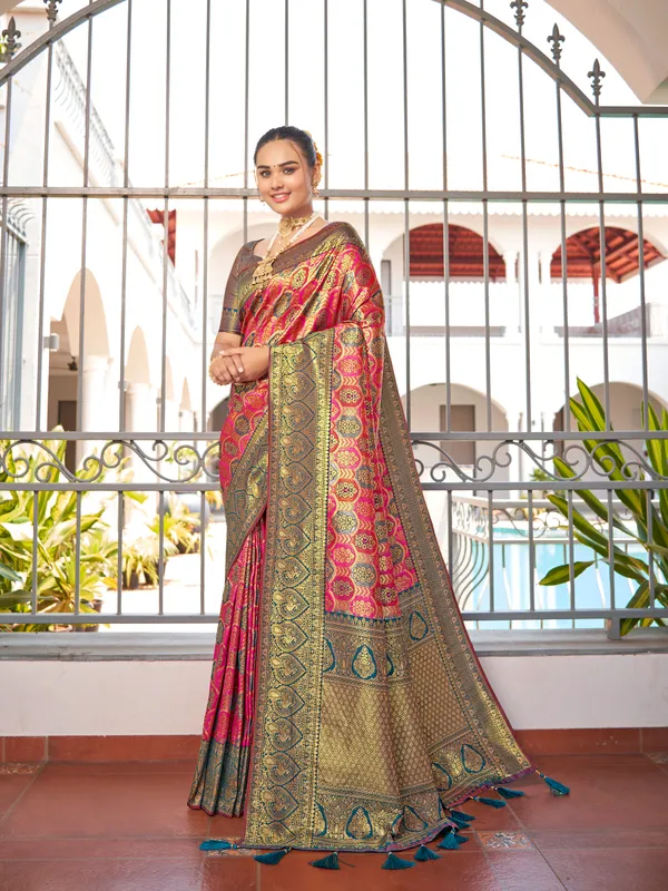 Manohari_Womens_Most_Trendy_Banarasi_Woven_Pink_With_Blue_Saree_With_Heavy_Jacquard_Work_Saree_With_Blouse_Piece