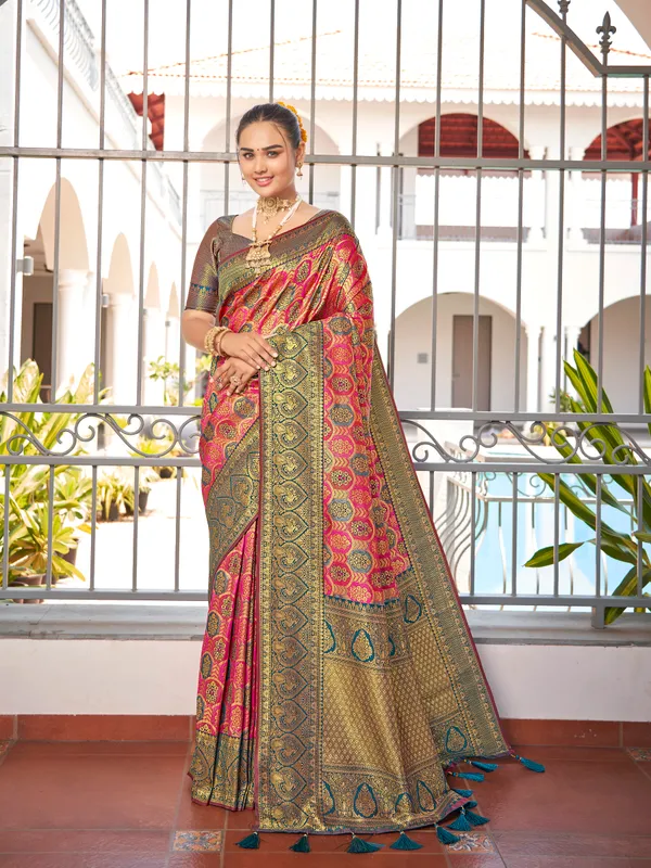 Manohari_Womens_Most_Trendy_Banarasi_Woven_Pink_With_Blue_Saree_With_Heavy_Jacquard_Work_Saree_With_Blouse_Piece