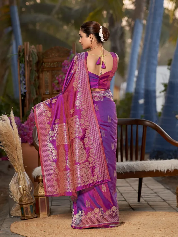 Manohari_Womens_Most_Trendy_Banarasi_Woven_Purple_Saree_With_Heavy_Jacquard_Work_Saree_With_Blouse_Piece