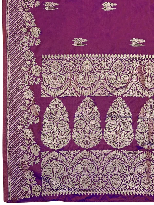Manohari_Womens_Most_Trendy_Banarasi_Woven_Purple_Saree_With_Heavy_Jacquard_Work_Saree_With_Blouse_Piece