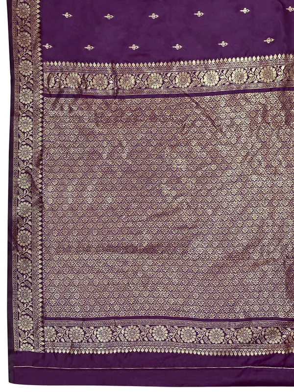Manohari_Womens_Most_Trendy_Banarasi_Woven_Purple_Saree_With_Heavy_Jacquard_Work_Saree_With_Blouse_Piece