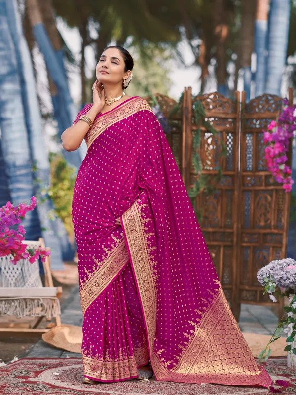 Manohari_Womens_Most_Trendy_Banarasi_Satin_Silk_Woven_Pink_Saree_With_Heavy_Jacquard_Work_Saree_With_Blouse_Piece