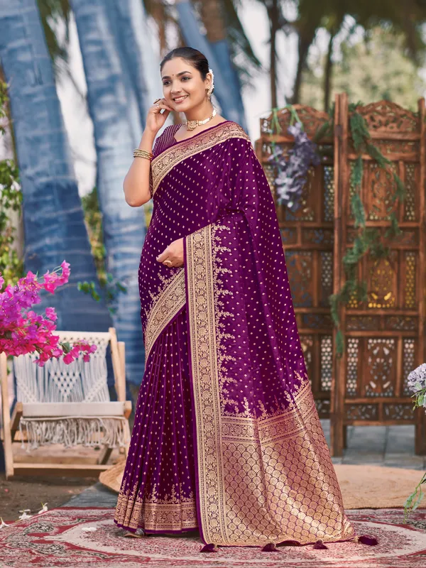 Manohari_Womens_Most_Trendy_Banarasi_Satin_Silk_Woven_Purple_Saree_With_Heavy_Jacquard_Work_Saree_With_Blouse_Piece