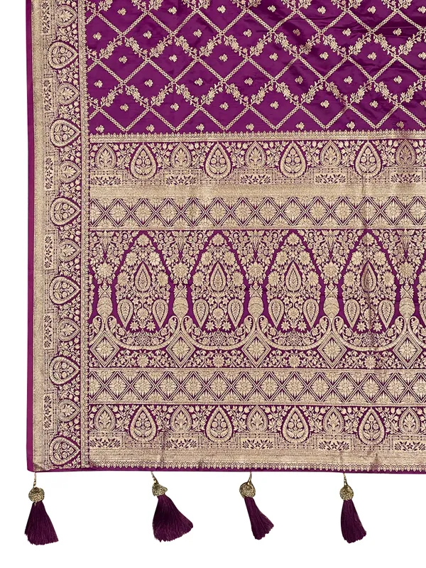 Manohari_Womens_Most_Trendy_Banarasi_Satin_Silk_Woven_Purple_Saree_With_Heavy_Jacquard_Work_Saree_With_Blouse_Piece