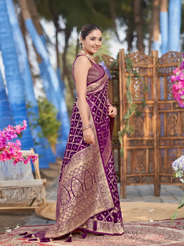 Manohari_Womens_Most_Trendy_Banarasi_Satin_Silk_Woven_Purple_Saree_With_Heavy_Jacquard_Work_Saree_With_Blouse_Piece