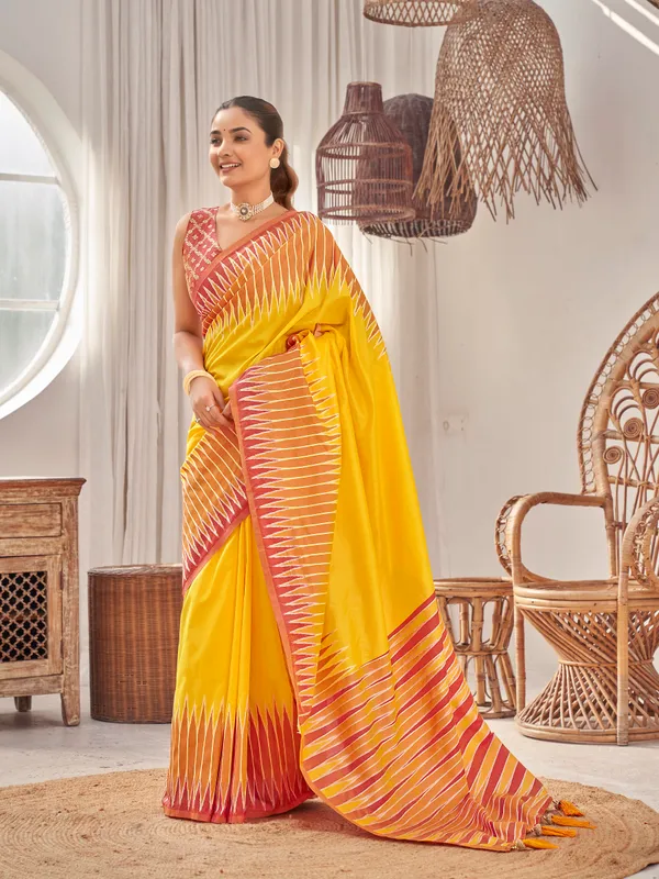 Manohari_Womens_Most_Trendy_Banarasi_Soft_Silk_Woven_Yellow_Saree_With_Heavy_Jacquard_Work_Saree_With_Blouse_Piece