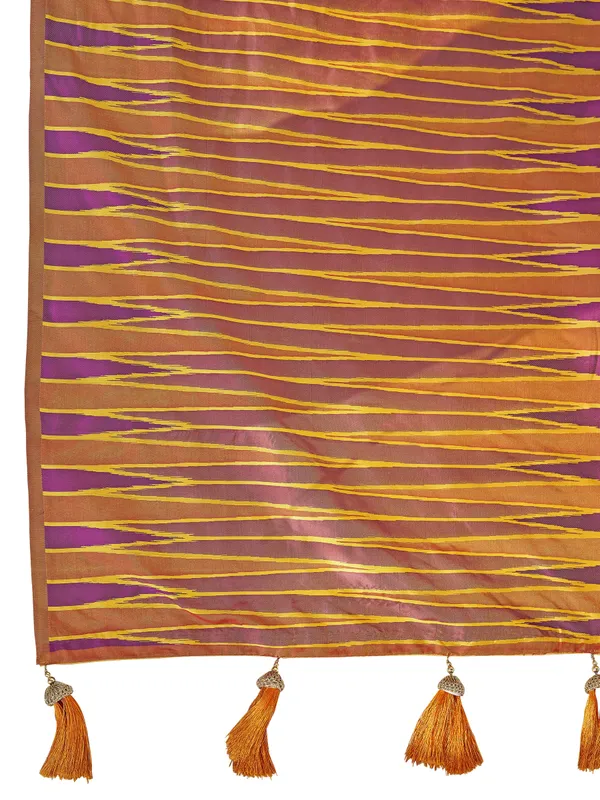 Manohari_Womens_Most_Trendy_Banarasi_Soft_Silk_Woven_Purple_Saree_With_Heavy_Jacquard_Work_Saree_With_Blouse_Piece
