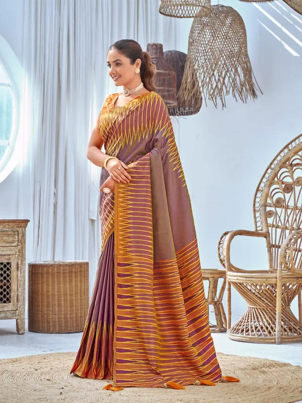 Manohari_Womens_Most_Trendy_Banarasi_Soft_Silk_Woven_Purple_Saree_With_Heavy_Jacquard_Work_Saree_With_Blouse_Piece