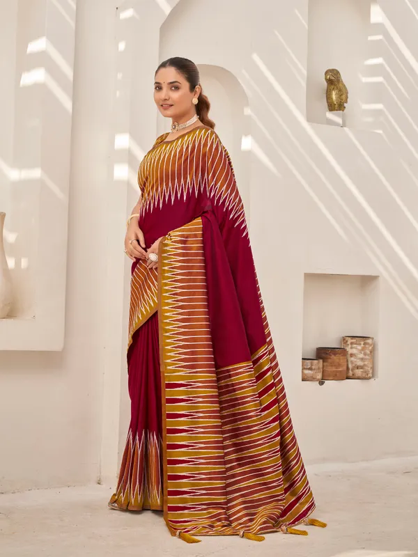 Manohari_Womens_Most_Trendy_Banarasi_Soft_Silk_Woven_Maroon_Saree_With_Heavy_Jacquard_Work_Saree_With_Blouse_Piece