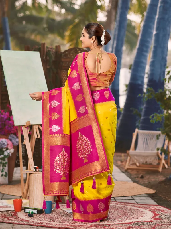 Manohari_Womens_Most_Trendy_Banarasi_Soft_Silk_Woven_Yellow_And_Pink_Saree_With_Heavy_Jacquard_Work_Saree_With_Pink_Blouse_Piece