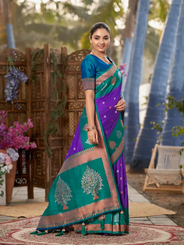 Manohari_Womens_Most_Trendy_Banarasi_Soft_Silk_Woven_Purple_And_Turquoise_Blue_Saree_With_Heavy_Jacquard_Work_Saree_With_Blue_Blouse_Piece