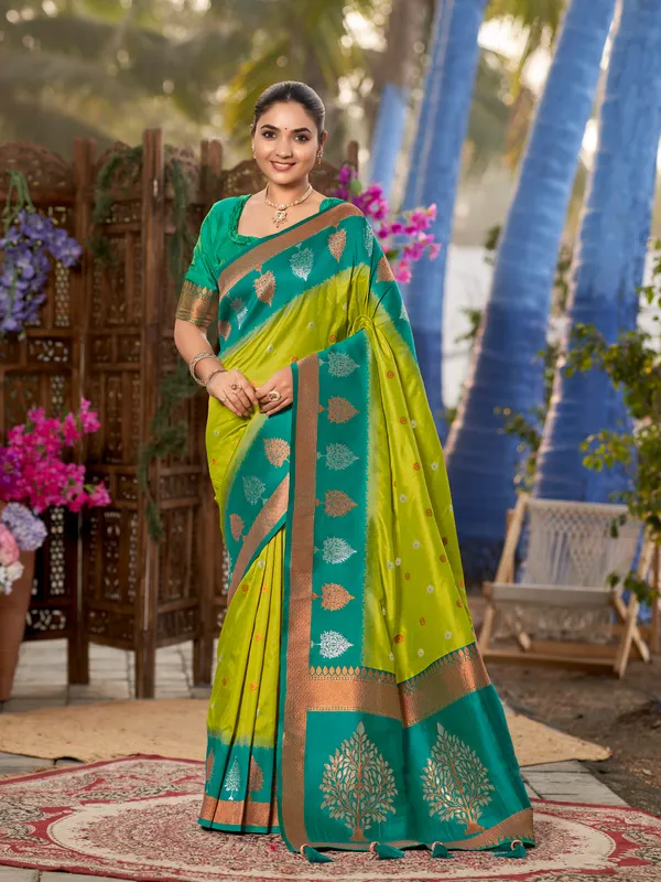 Manohari_Womens_Most_Trendy_Banarasi_Soft_Silk_Woven_Green_And_Turquoise_Blue_Saree_With_Heavy_Jacquard_Work_Saree_With_Cyan_Green_Blouse_Piece