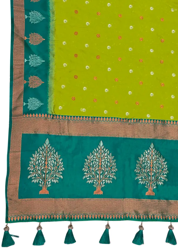 Manohari_Womens_Most_Trendy_Banarasi_Soft_Silk_Woven_Green_And_Turquoise_Blue_Saree_With_Heavy_Jacquard_Work_Saree_With_Cyan_Green_Blouse_Piece