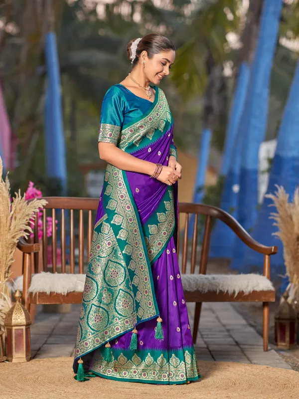 Manohari_Womens_Trendy_Banarasi_Silk_Woven_Purple_And_Turquoise_Blue_Saree_With_Heavy_Jacquard_Work_Saree_With_Blue_Blouse_Piece