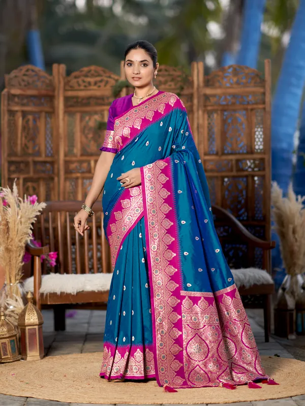 Manohari_Womens_Trendy_Banarasi_Silk_Woven_Blue_And_Pink_Saree_With_Heavy_Jacquard_Work_Saree_With_Purple_Blouse_Piece