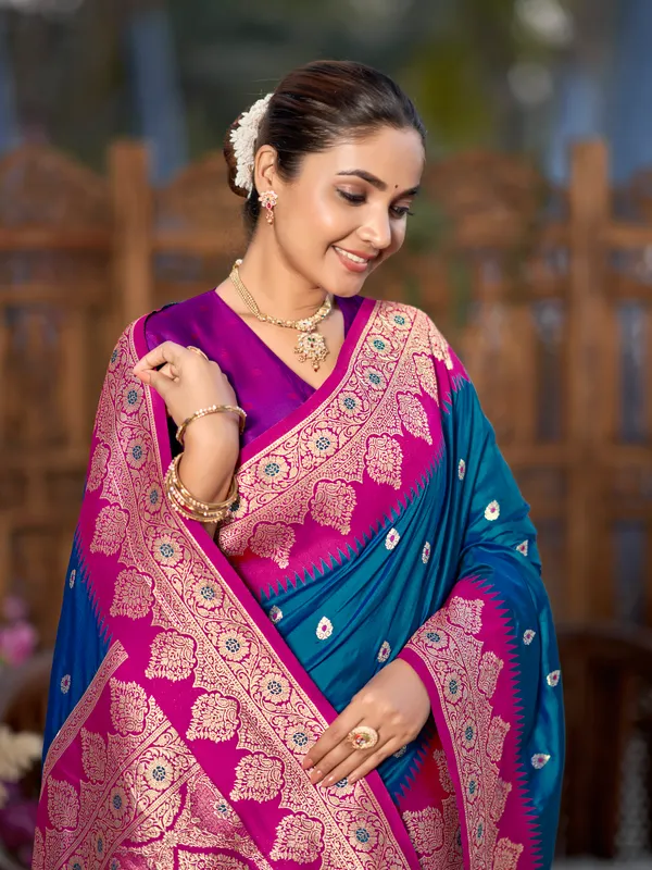 Manohari_Womens_Trendy_Banarasi_Silk_Woven_Blue_And_Pink_Saree_With_Heavy_Jacquard_Work_Saree_With_Purple_Blouse_Piece